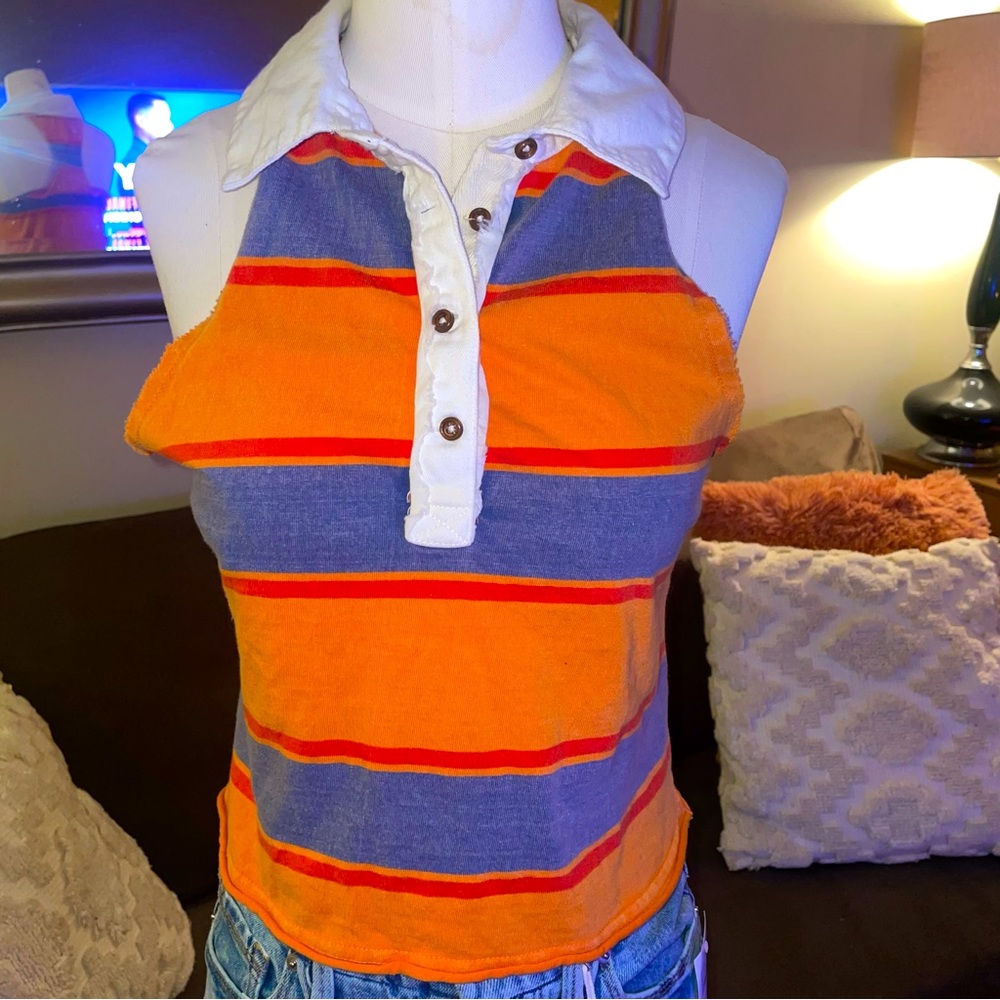 Free People Polo Tank Top. We The Free Walking on Sunshine Tee. Racerback.Size S